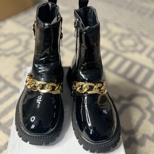 Kids shiny side zip boots